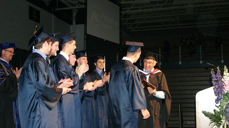 Engineering graduates honor faculty member