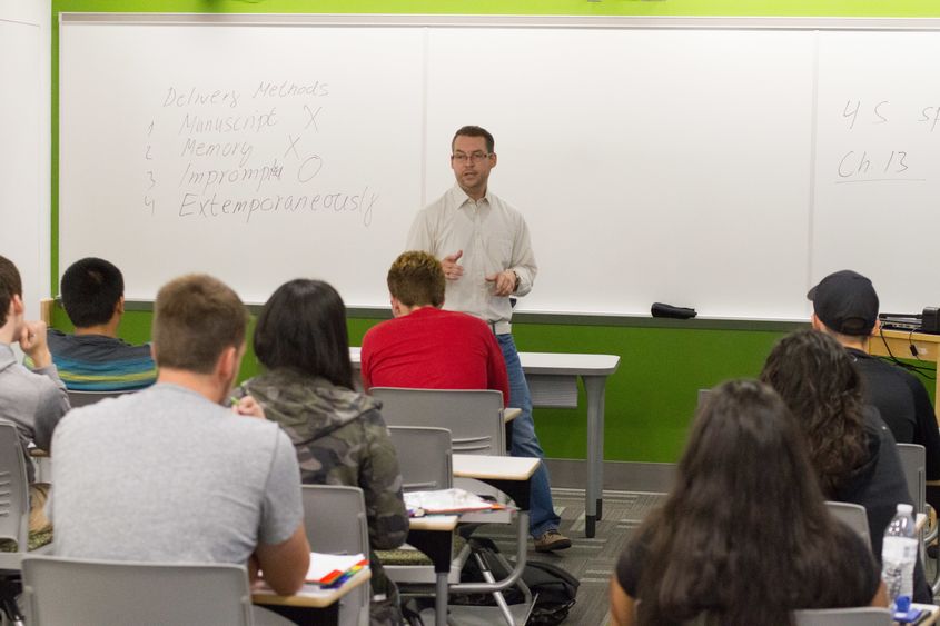 Daniel Mansson, Ph.D., associate professor of communication arts and sciences at Penn State Hazleton, teaches a class at the campus.