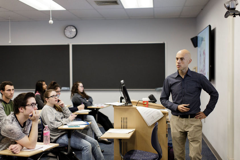 Associate Professor of History Justin Nordstrom teaches a class at Penn State Hazleton. Nordstrom’s First Year Engagement (FYE) class at Penn State Hazleton received a recorded response from author Russell Gold.